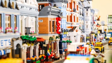 Miasteczko zbudowane z klocków LEGO